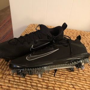 Men’s Baseball Cleats